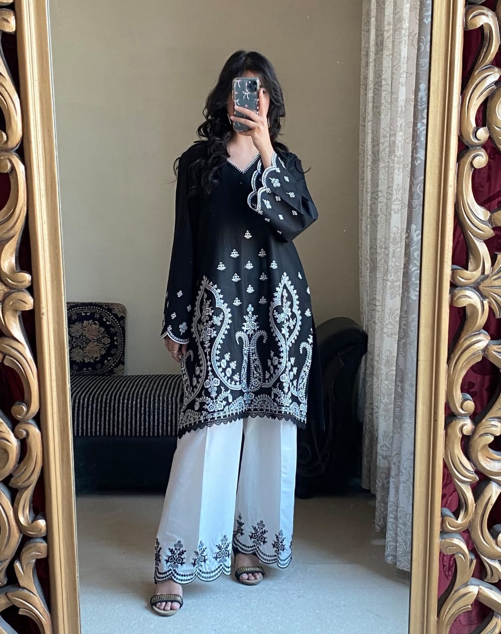 NOOR Embroidered 2 Piece Suit