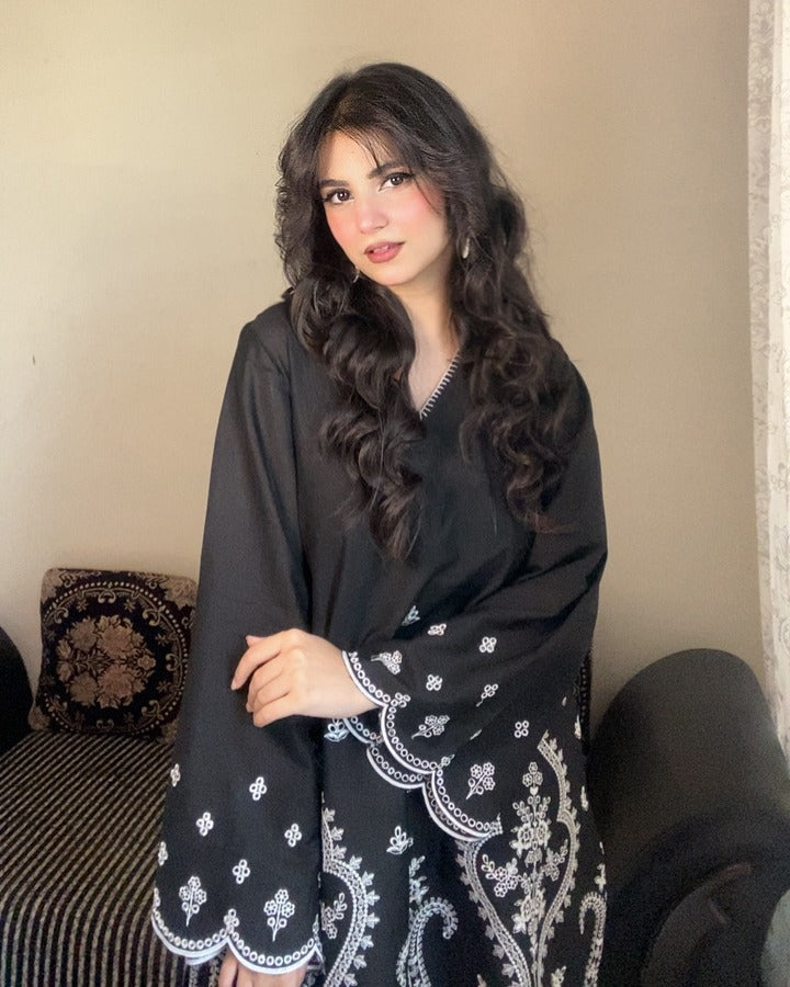 NOOR Embroidered 2 Piece Suit
