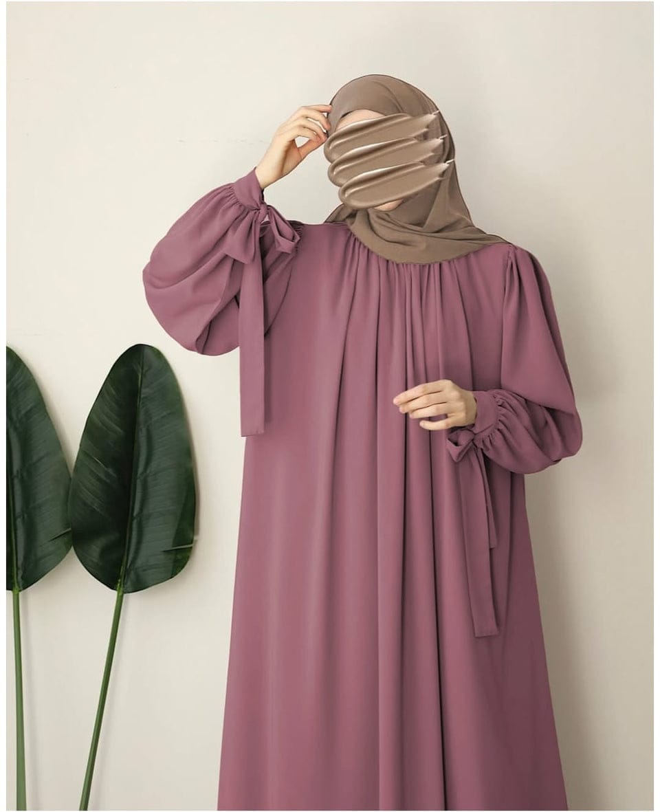 Lavendar Unique Abaya With Stoller design by Wearkurtis.
