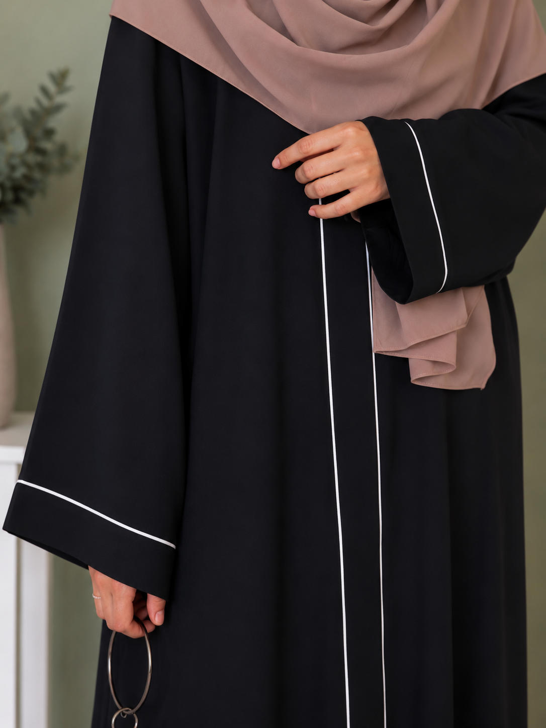 Elysian Luxe Abaya With Stoller By Wearkurtis