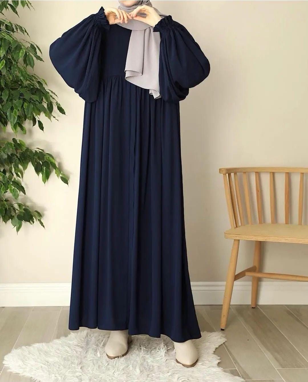 Arabic Navy Blue Luxe Abaya with Stoller