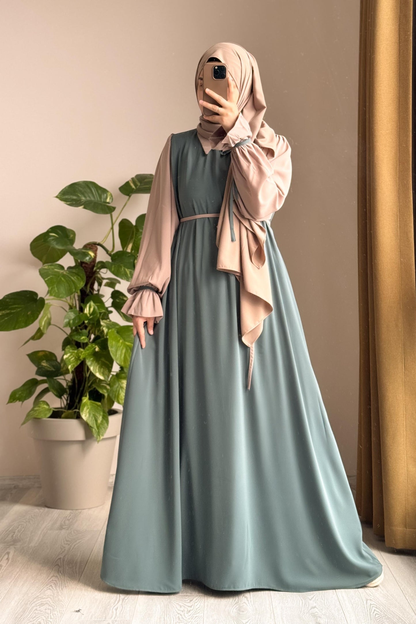 Aurelia Modest Abaya With Stoller