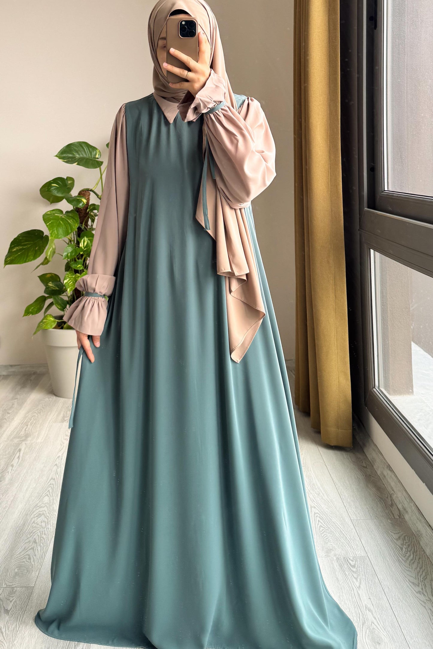 Aurelia Modest Abaya With Stoller